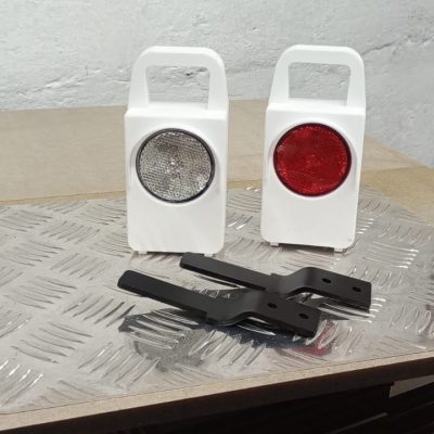 Lamps & Brackets
