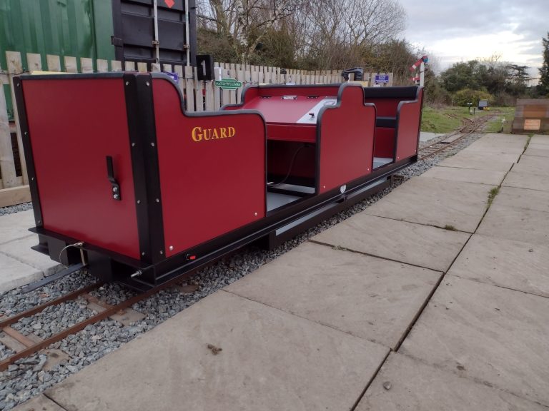 CMD Guards Carriage 7¼” - Image 2