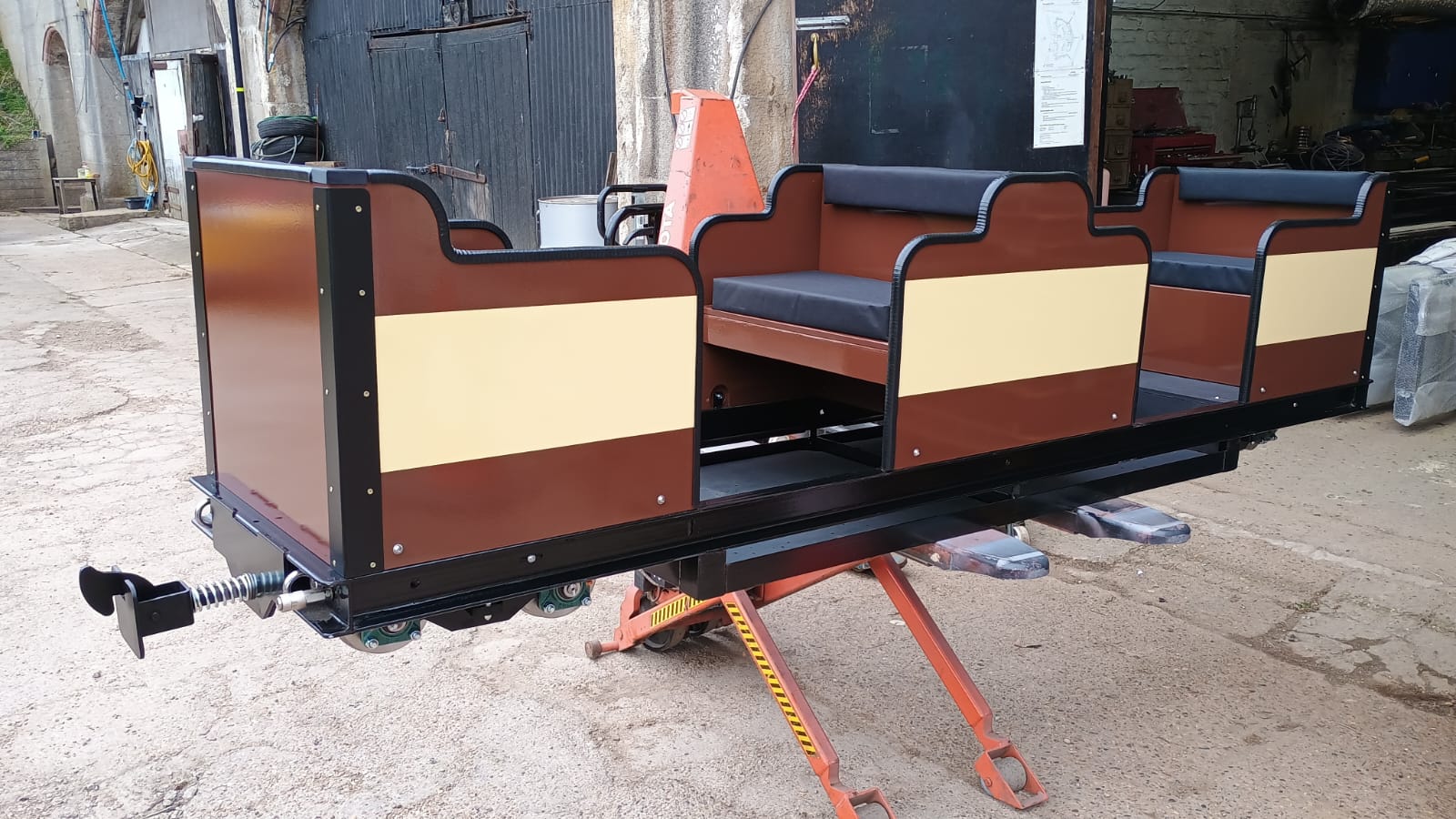 CMD Sit-In Carriage 7¼” - Image 8